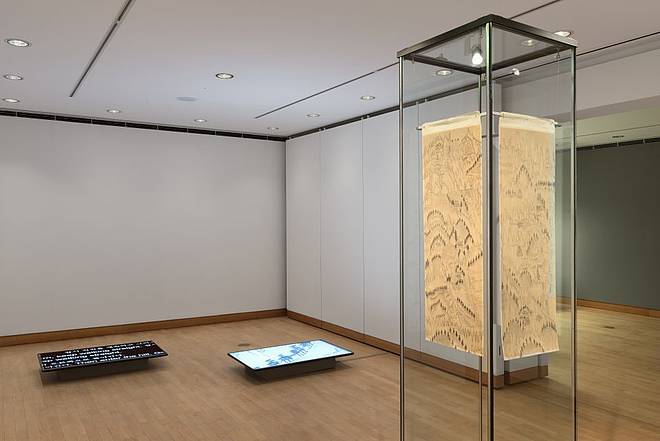 Project "Exhibiting Korea," Inwhan OH, Passages, photo: Uwe Walter